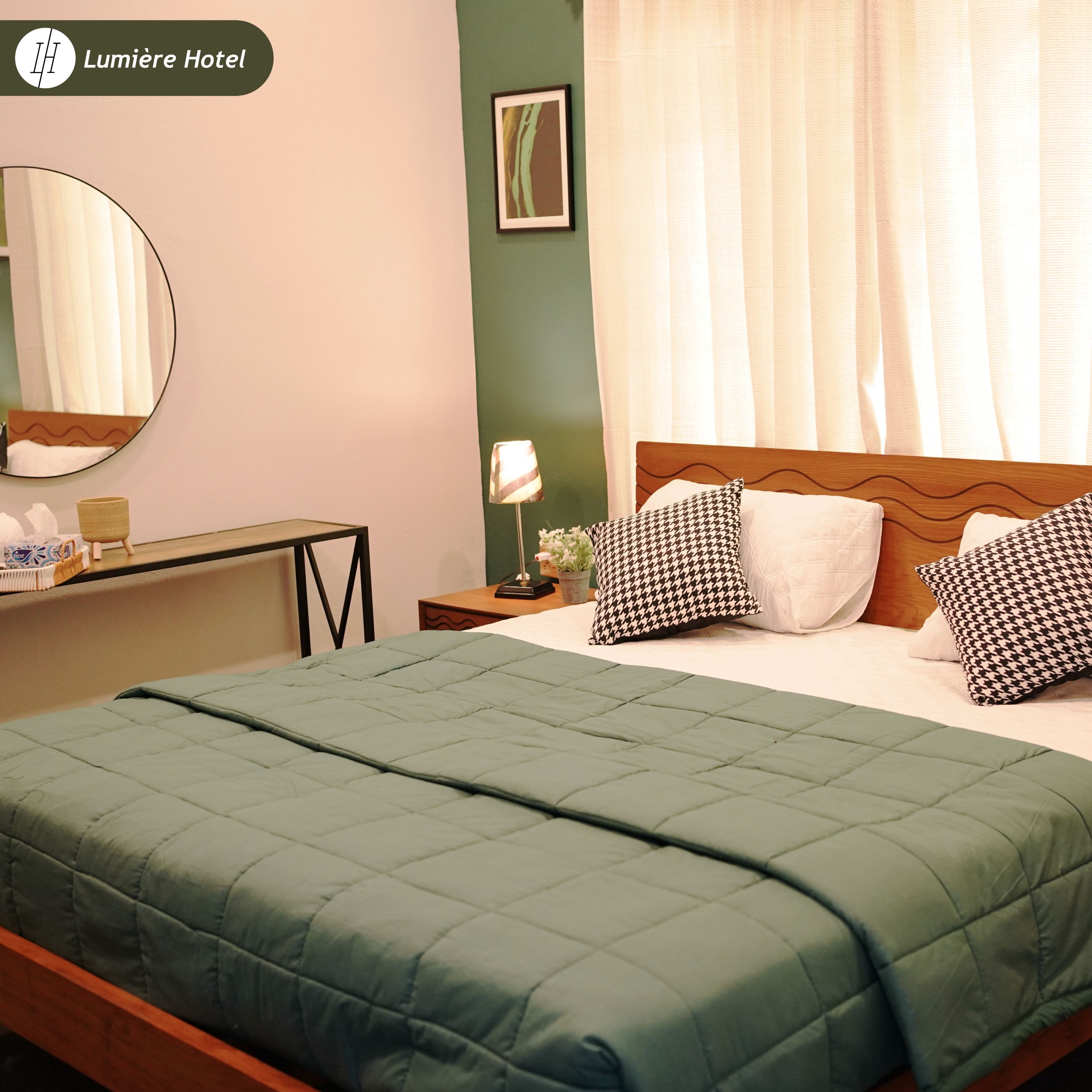 Luxury hotel room in Islamabad for families